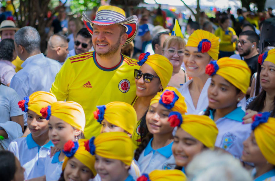 Santi Montoya Senador de Colombia